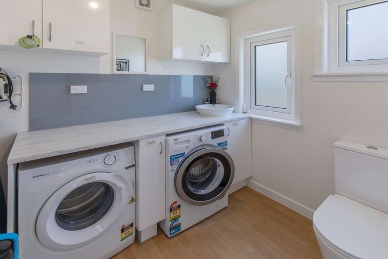 Photo of property in 8a Pharazyn Street, Gonville, Whanganui, 4500