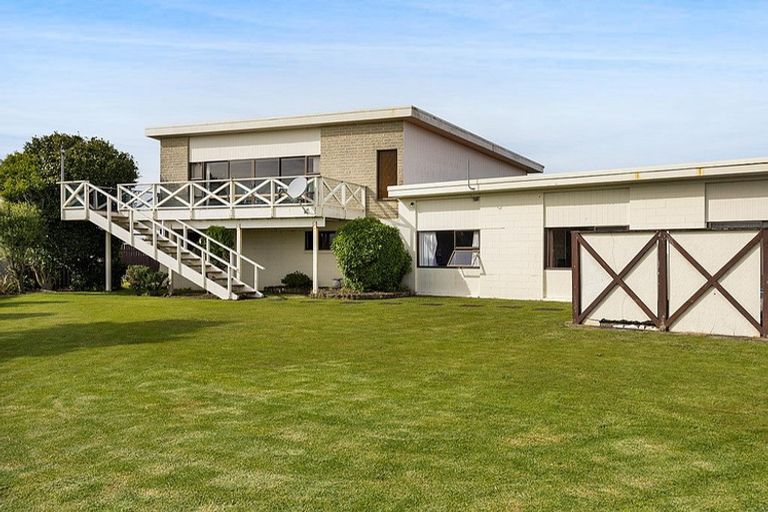 Photo of property in 10 Green Lane, Hawera, 4610