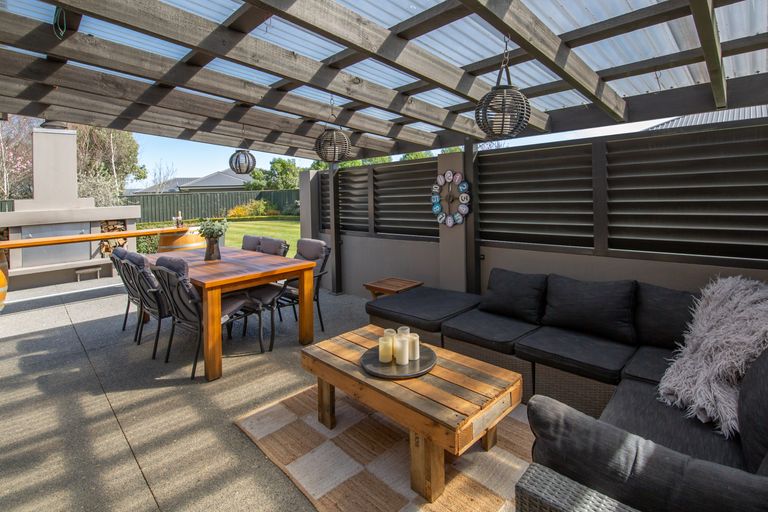 Photo of property in 11d Cameron Crescent, Rolleston, 7614