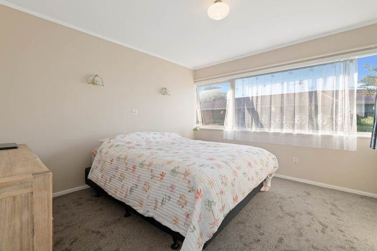 Photo of property in 88 Lawrence Crescent, Hillpark, Auckland, 2102