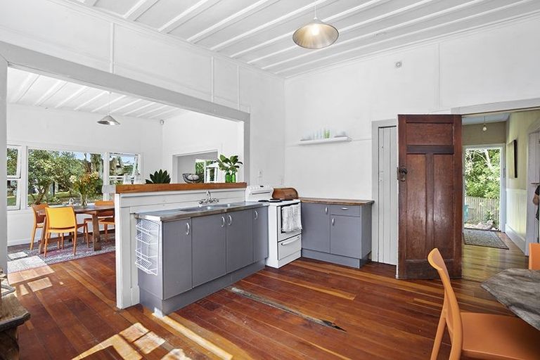 Photo of property in 8 Westland Road, Tuakau, 2121