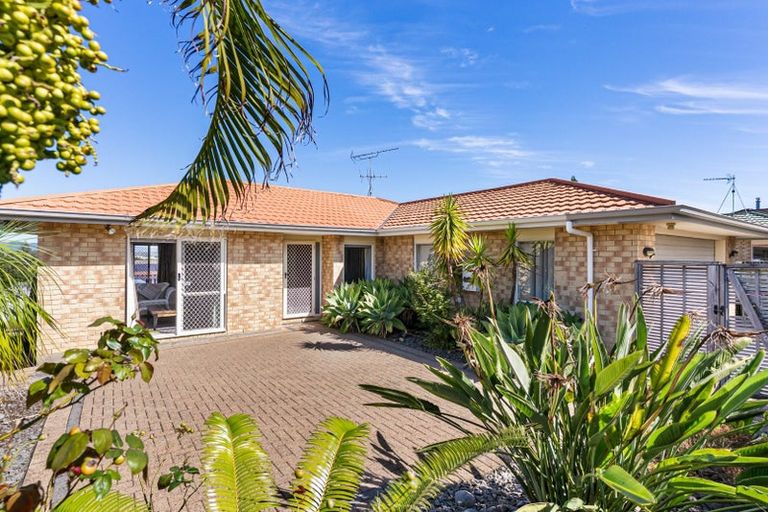 Photo of property in 1/10 Rathmar Drive, Manurewa, Auckland, 2105