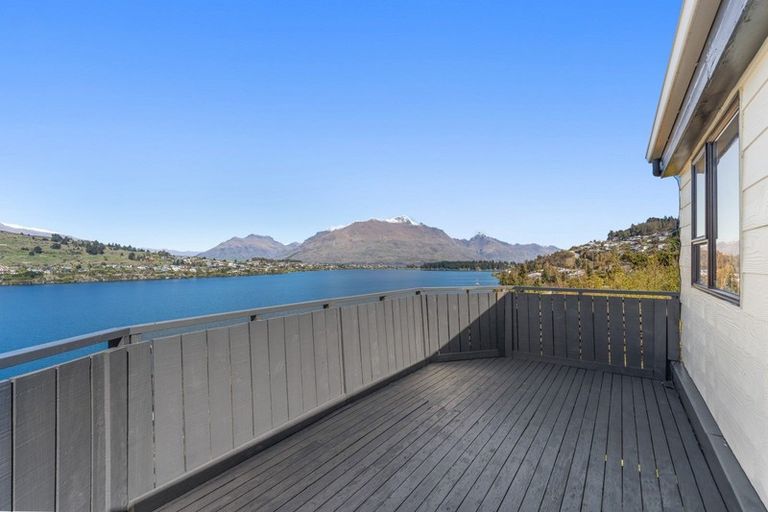 Photo of property in 34 Golden Terrace, Queenstown, 9300
