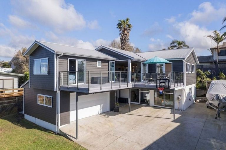Photo of property in 12 Angus Lane, Waihi Beach, 3611
