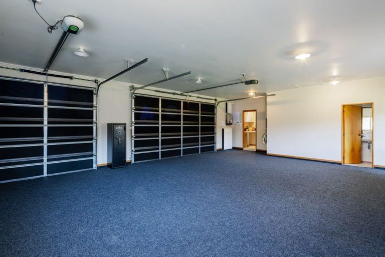 Photo of property in 102 Rosebanks Drive, Tamahere, Hamilton, 3283