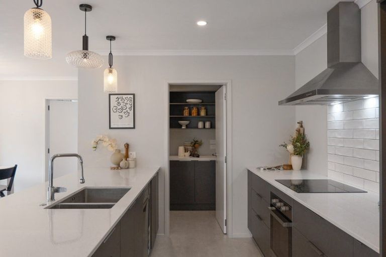 Photo of property in 242 Vaughan Road, Owhata, Rotorua, 3010