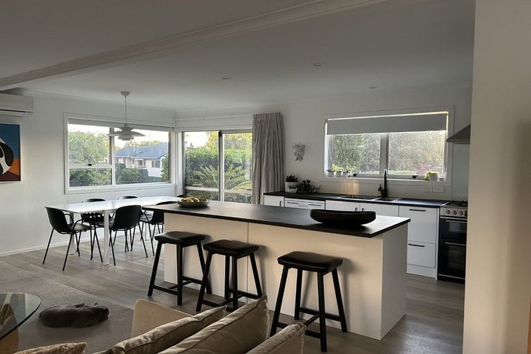 Photo of property in 5 Housman Place, Leamington, Cambridge, 3432