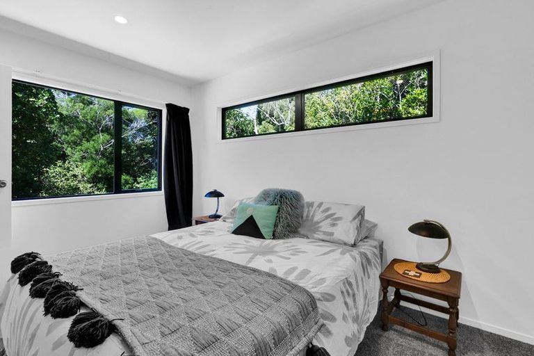 Photo of property in 49a Wallace Place, Westown, New Plymouth, 4310