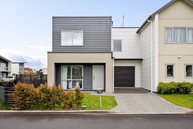 Photo of property in 12 Anna Jean Crescent, Flagstaff, Hamilton, 3210