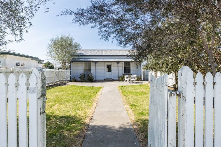 Photo of property in 255 Taradale Road, Pirimai, Napier, 4112
