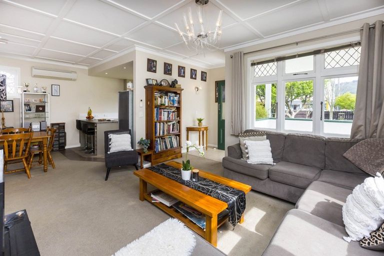 Photo of property in 582 Fergusson Drive, Trentham, Upper Hutt, 5018