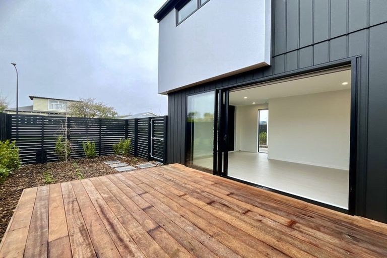 Photo of property in 1/51 Laurence Street, Waltham, Christchurch, 8011