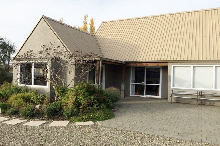 Photo of property in 70 Kingston Street, Albert Town, Wanaka, 9305