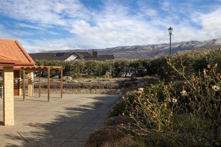 Photo of property in 56 Missy Crescent, Mount Pisa, Cromwell, 9383