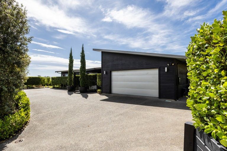 Photo of property in 257 Black Barn Road, Havelock North, 4294