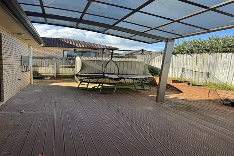 Photo of property in 3 Askerne Drive, Flat Bush, Auckland, 2016
