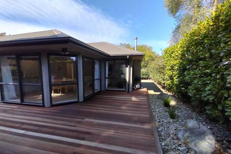 Photo of property in 25a Weston Avenue, Roslyn, Palmerston North, 4414