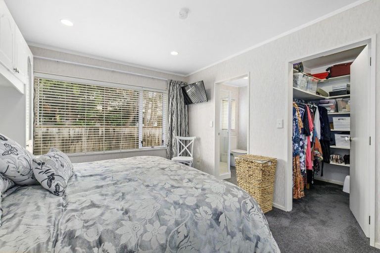 Photo of property in 2/21 Sharpe Crescent, Wainuiomata, Lower Hutt, 5014