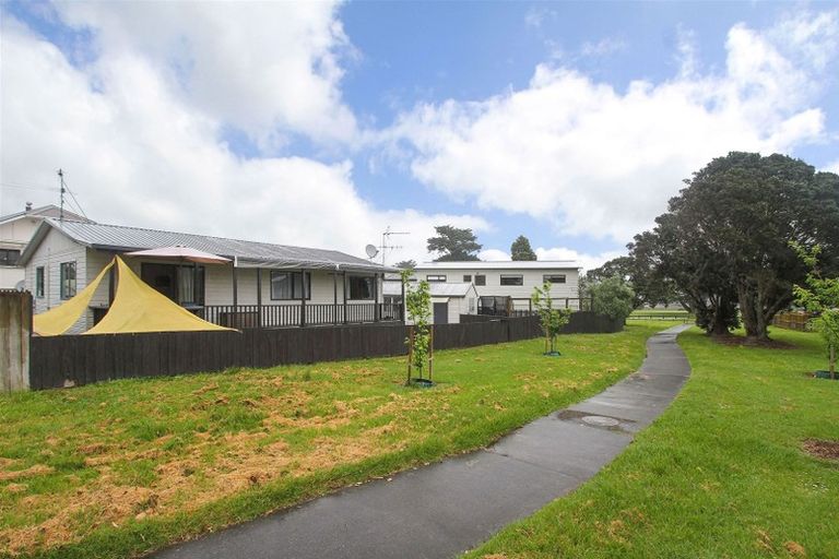 Photo of property in 3a Vela Place, Clarks Beach, 2122