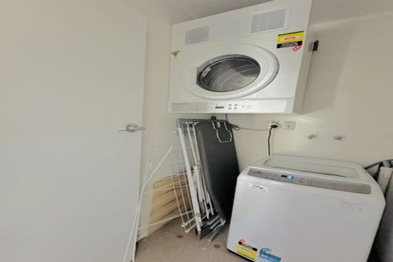 Photo of property in 22 Abilene Crescent, Churton Park, Wellington, 6037