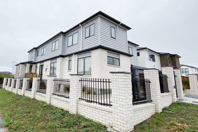 Photo of property in 11 Lavey Road, Flat Bush, Auckland, 2019