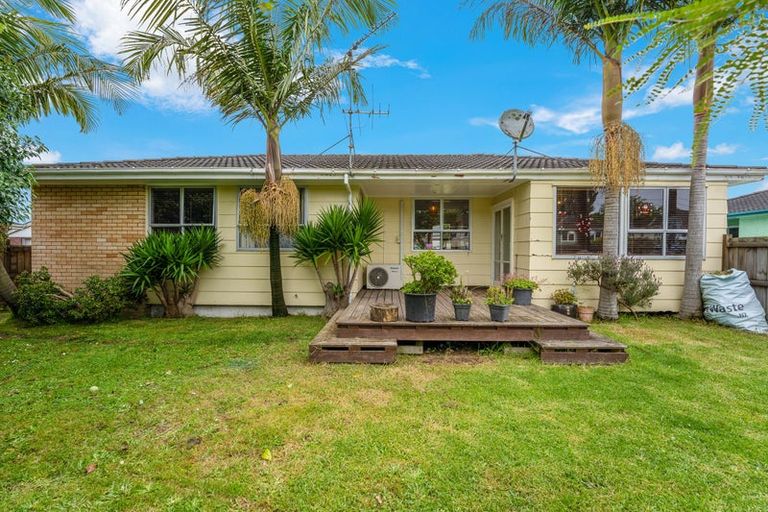 Photo of property in 91 Arimu Road, Papakura, 2110