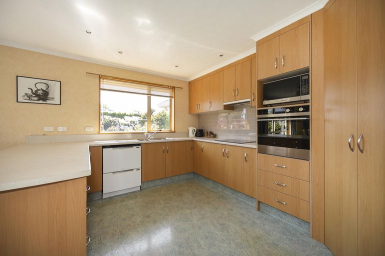 Photo of property in 6 Hannah Place, Holmes Hill, Oamaru, 9401