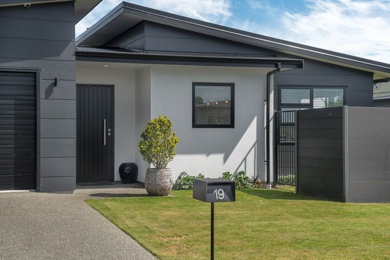 Photo of property in 19 Plains Avenue, Masterton, 5810