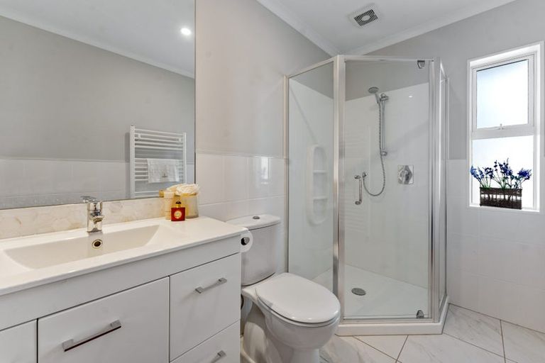 Photo of property in 19 Turua Rise, Karaka, Papakura, 2113