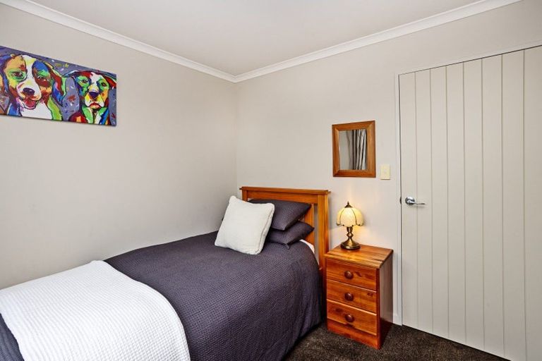 Photo of property in 53 Hoffman Court, Waikiwi, Invercargill, 9810