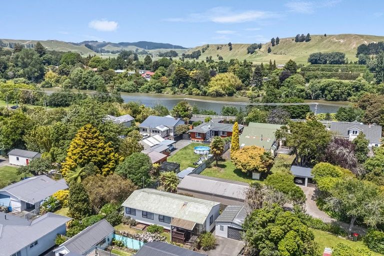 Photo of property in 2 Hodge Place, Aramoho, Whanganui, 4500