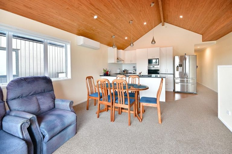 Photo of property in 117 Voyager Drive, Gulf Harbour, Whangaparaoa, 0930