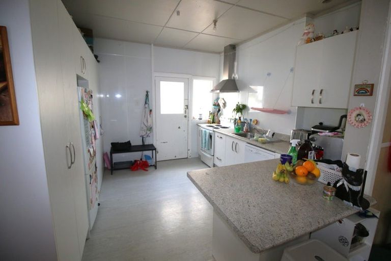 Photo of property in 22 Ranfurly Street, Hokowhitu, Palmerston North, 4410