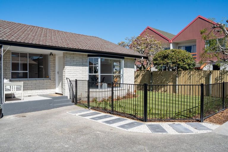 Photo of property in 38 Young Street, Somerfield, Christchurch, 8024