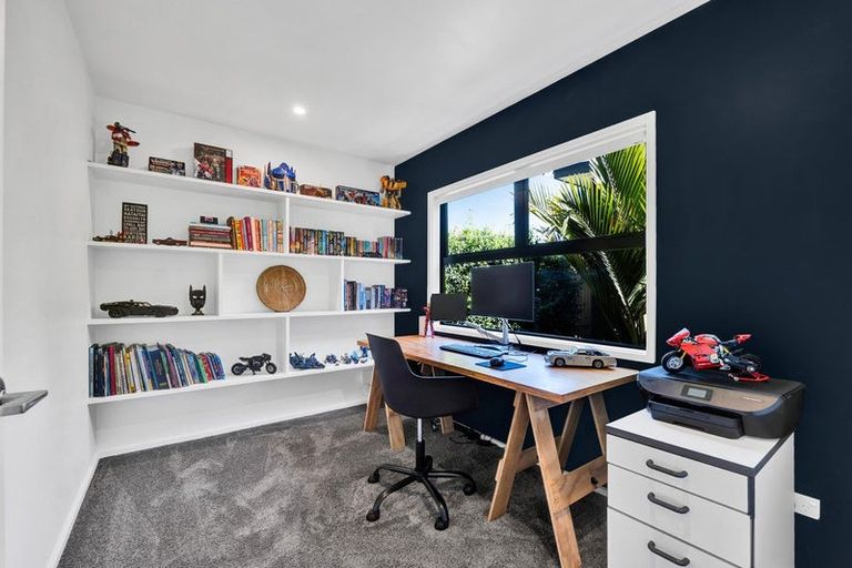 Photo of property in 507 Richmond Road, Lepperton, New Plymouth, 4373