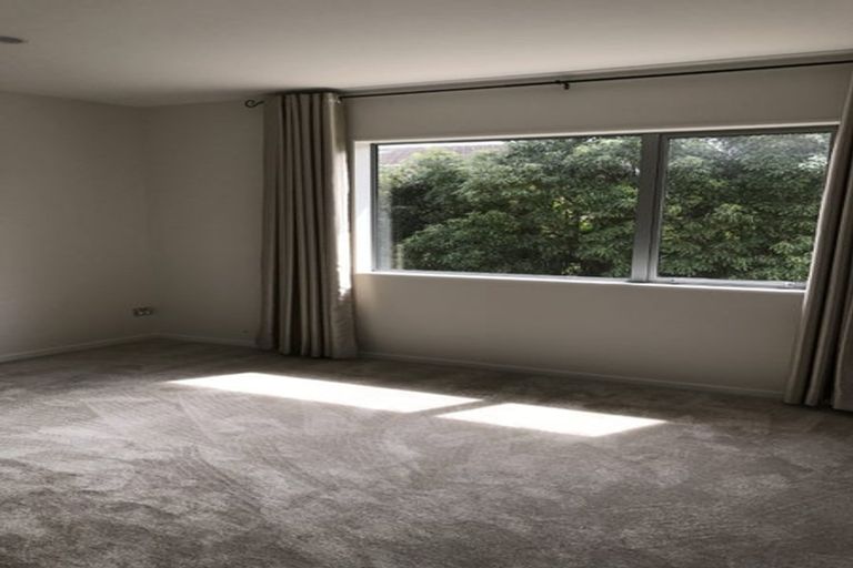 Photo of property in 9 Parkhaven Drive, Rosehill, Papakura, 2113