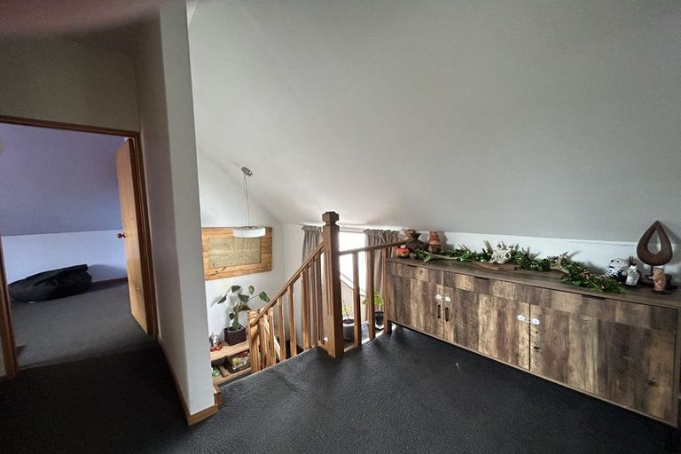 Photo of property in 2/144a Yaldhurst Road, Sockburn, Christchurch, 8042