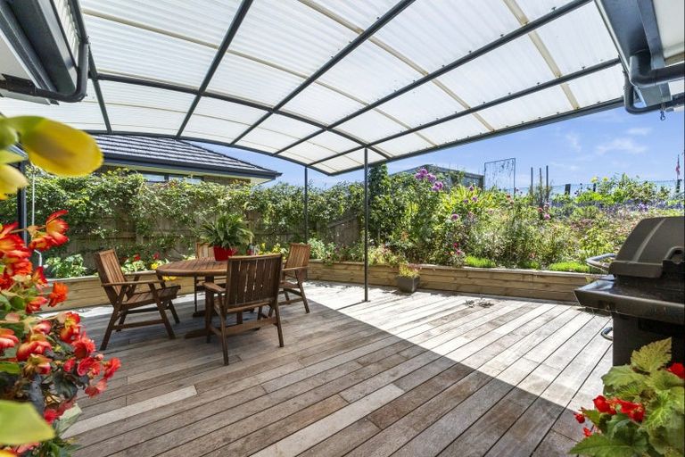 Photo of property in 6 Karearea Drive, Coastlands, Whakatane, 3120