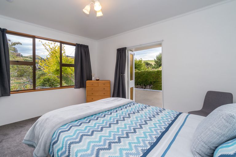 Photo of property in 8 John Street, Ocean View, Dunedin, 9035