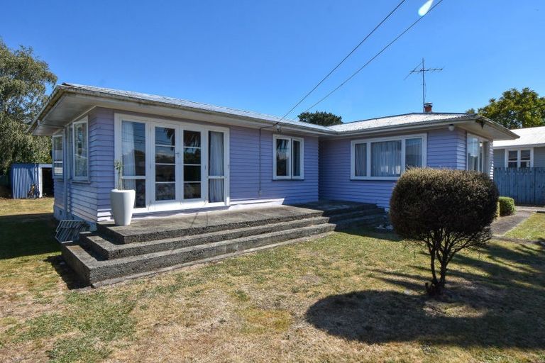 Photo of property in 30 Taverner Street, Carterton, 5713