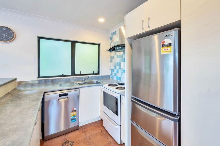 Photo of property in 58b Don Buck Road, Massey, Auckland, 0614