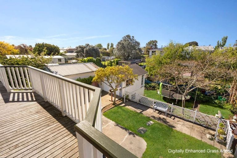 Photo of property in 90 Gonville Avenue, Gonville, Whanganui, 4501