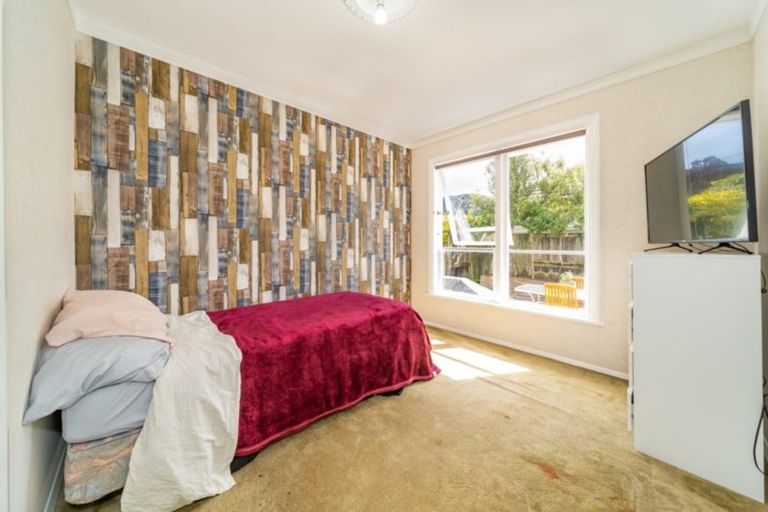 Photo of property in 52 Brentwood Street, Trentham, Upper Hutt, 5018