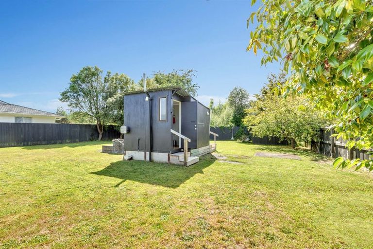 Photo of property in 9c Milne Street, Hunterville, 4730