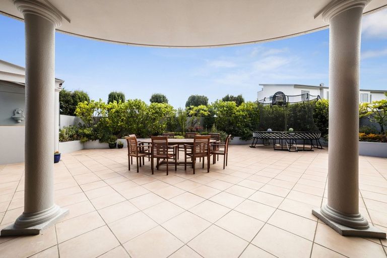 Photo of property in 20 Endeavour Drive, Whitby, Porirua, 5024