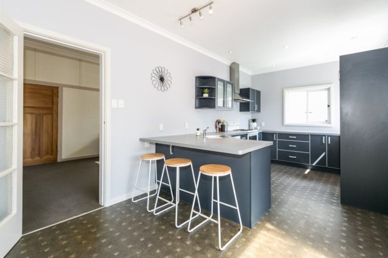 Photo of property in 89 Vigor Brown Street, Napier South, Napier, 4110