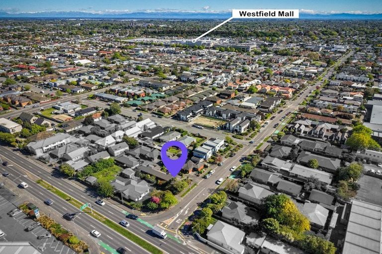 Photo of property in 17 Picton Avenue, Riccarton, Christchurch, 8011