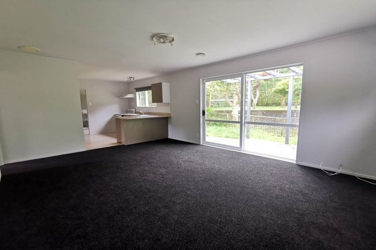 Photo of property in 5a Tawa Terrace, Tawa, Wellington, 5028