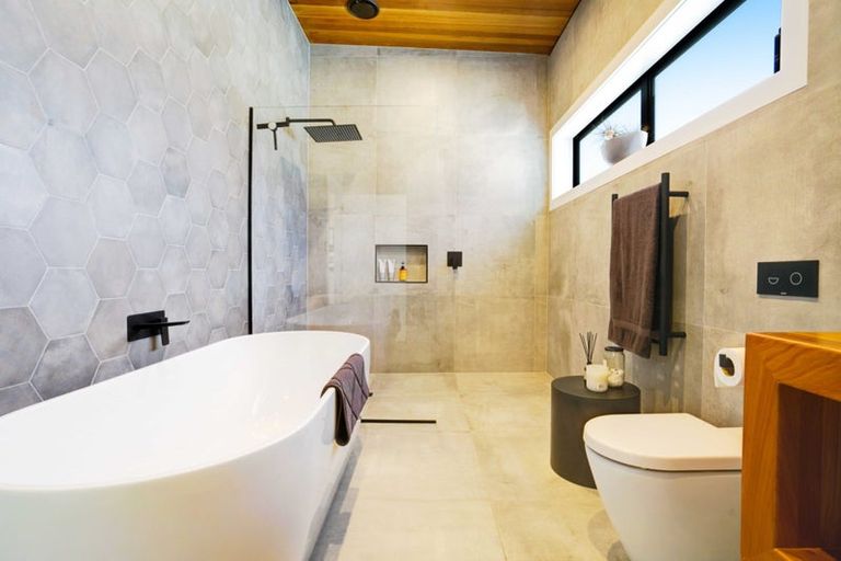 Photo of property in 120 Robert Hastie Drive, Mangawhai, 0573