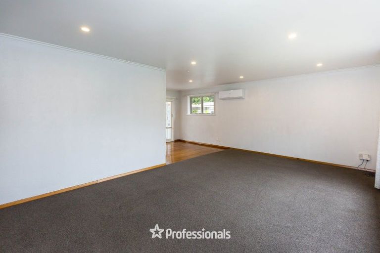 Photo of property in 53 Hudson Avenue, Ebdentown, Upper Hutt, 5018